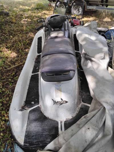 Yamaha Jet Ski XL 1200 Needs Work as is - Thumbnail 5