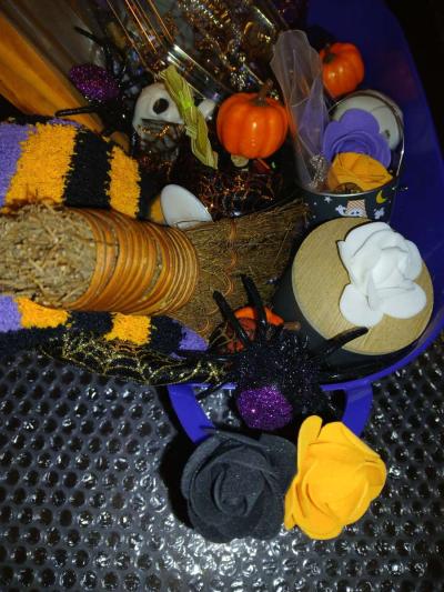 Witchy Halloween Boo Baskets - Thumbnail 3