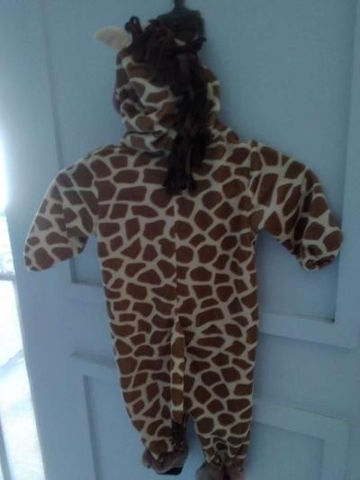 holoween costume - Thumbnail 2