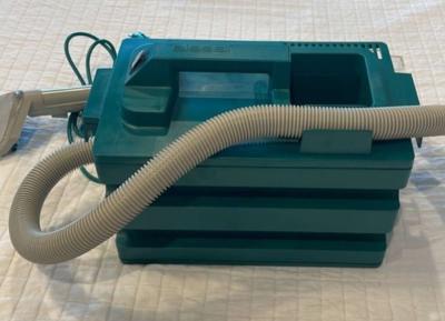 Bissell Little Green Clean Machine - Thumbnail 2