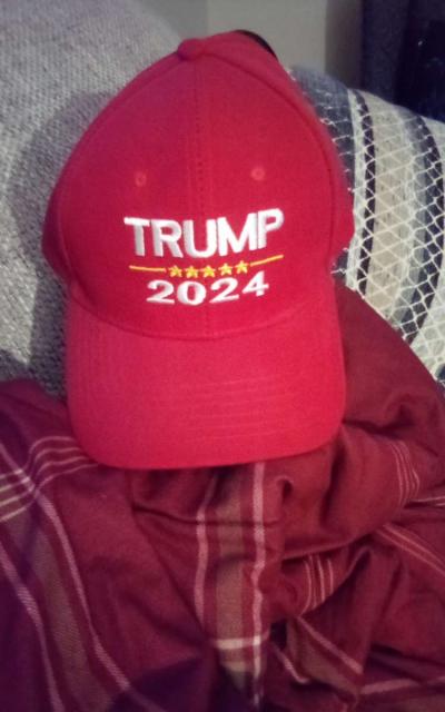 trump baseball hat - Fort Smith, Arkansas