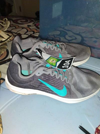 womans size 8 shoes - Dallas, Texas