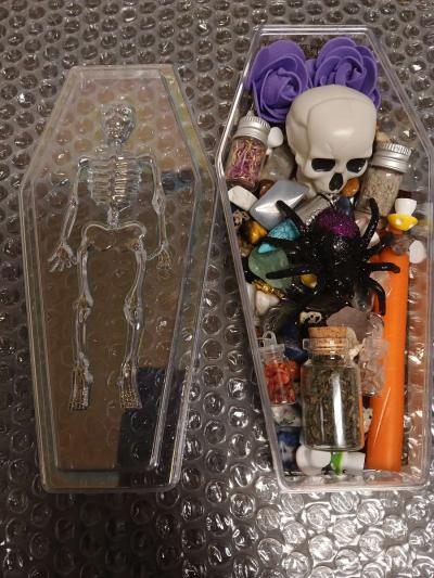 Witchy Halloween Boo Baskets - Thumbnail 5