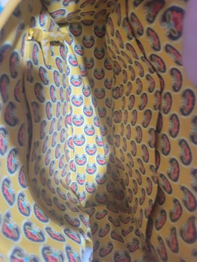 Yellow Vera Bradley hand bag with matching wallet - Thumbnail 5