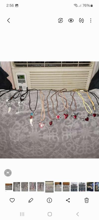 necklaces for sale 2apiece or bulk sale 200 for 400 pieces - Thumbnail 4