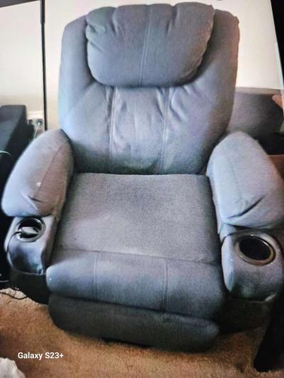 power lift Reclining heated massage chair with remote contro - Thumbnail 3