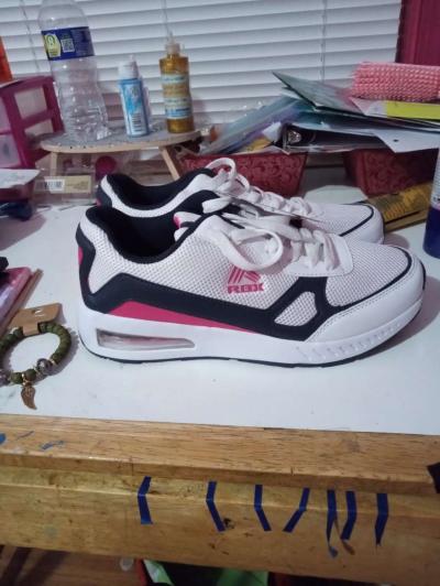 tennis shoes - Thumbnail 1