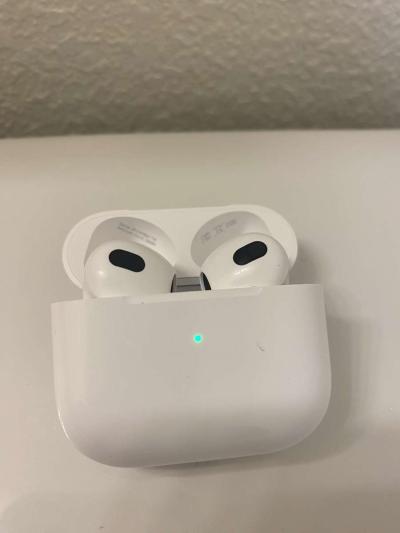 AirPod 3 gen - Thumbnail 2