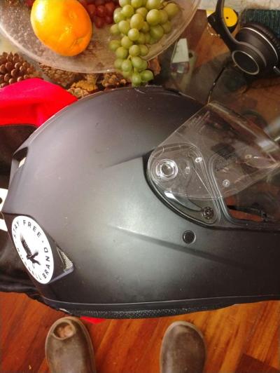 built motorcycle helmet - Thumbnail 3