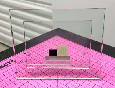 Vint Frameless 6x4 Horizontal Glass Floating Picture Frame - Thumbnail 4