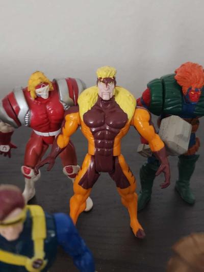 Vintage 1993 Marvel XMen Action Figure Collection - Thumbnail 4
