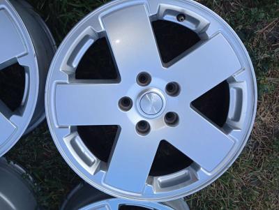 18 rines de jeep - Thumbnail 4