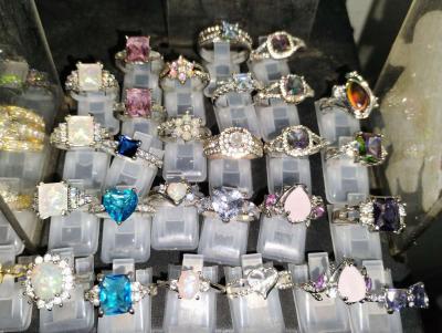 TRENDY JEWELRY AND MAGNETS - Thumbnail 5