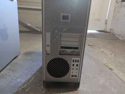 Mac Pro 4Core computers - Thumbnail 4