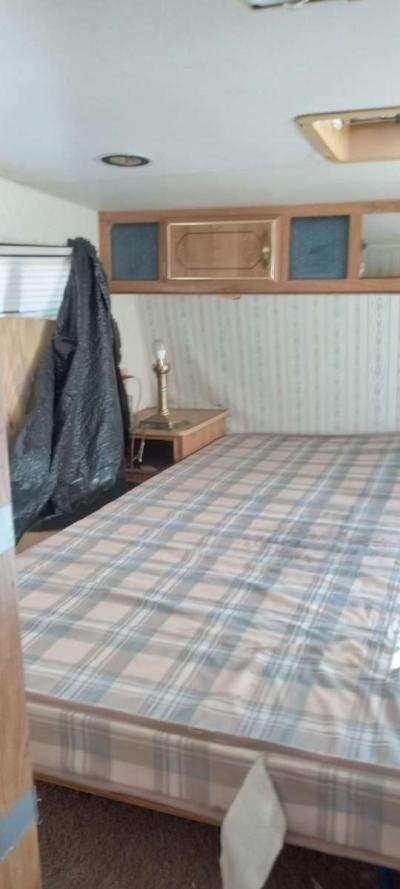 camper - Thumbnail 2