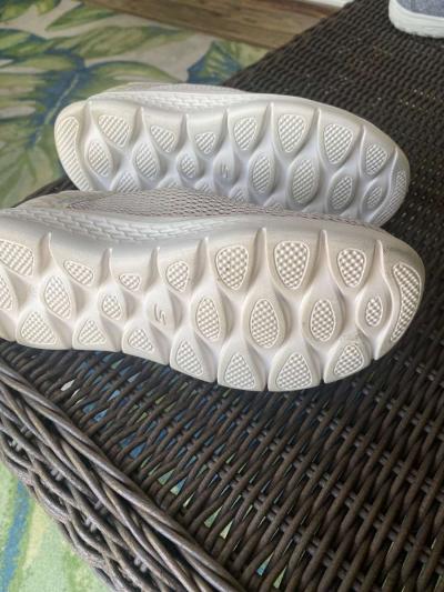 Sketchers Slip ins - Thumbnail 3