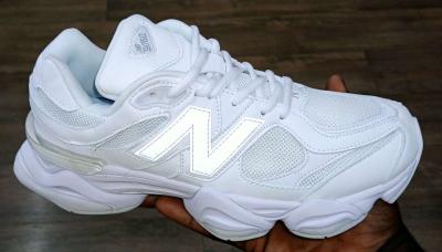 Sneakerz - Thumbnail 2