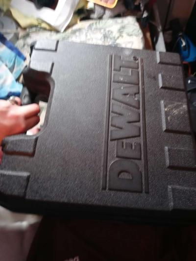 nail gun - Thumbnail 4