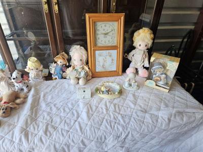 precious moments figurines and dolls - Thumbnail 2