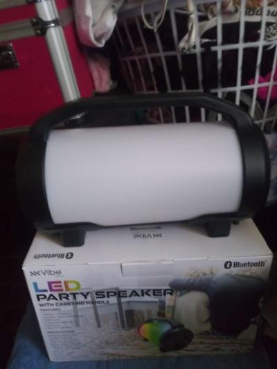 Vibe LED Party Speaker - Thumbnail 2