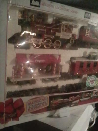 antique train in a box - Thumbnail 4
