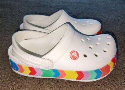 Crocs Junior Chevron Rainbow Clogs - Thumbnail 3
