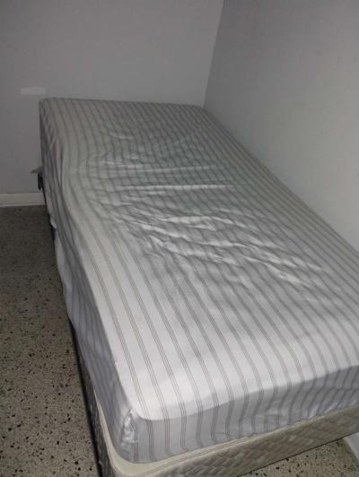 bedroom - Thumbnail 2