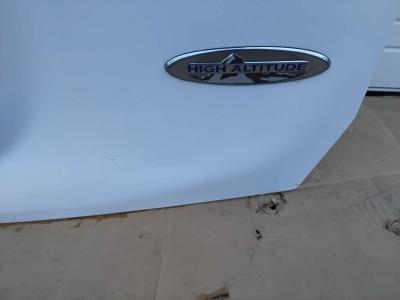 White 2014 Jeep Compass High Altitude Rear Hatchback OEM - Thumbnail 4