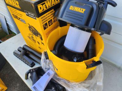 Dewalt Stealthsonic Quiet Wet Dry Shop Vacuum - Thumbnail 3