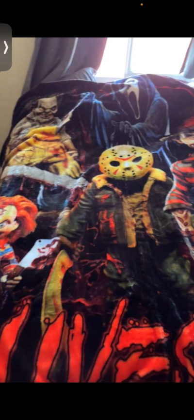 horror plush blanket - Thumbnail 2