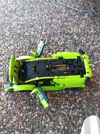 Lego green car - Thumbnail 3