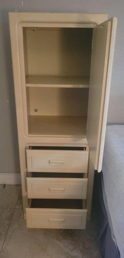 Vintage Chest Cabinet with drawers - Thumbnail 4
