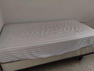 bedroom - Thumbnail 3