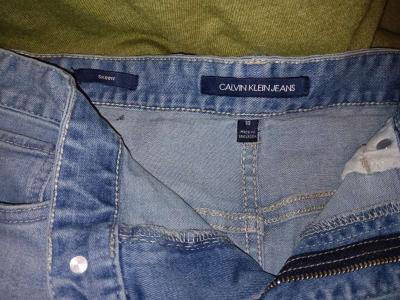 Calvin Klein Capris - Thumbnail 2