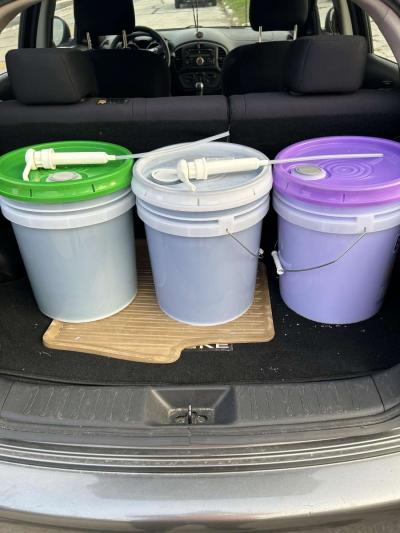 5 gallon Laundry detergent - Thumbnail 2