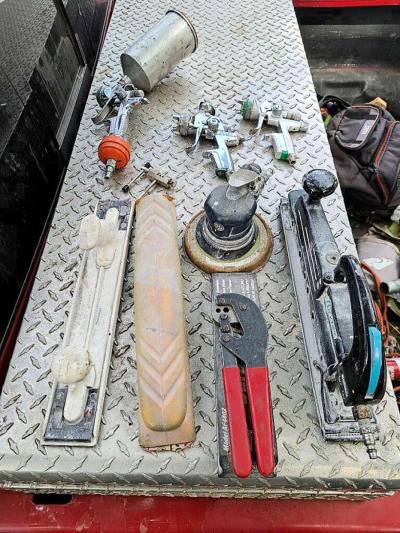 lot of auto Body tools - Thumbnail 2