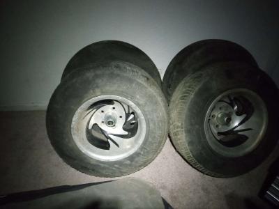 progressive 15 in racing rims - Thumbnail 2