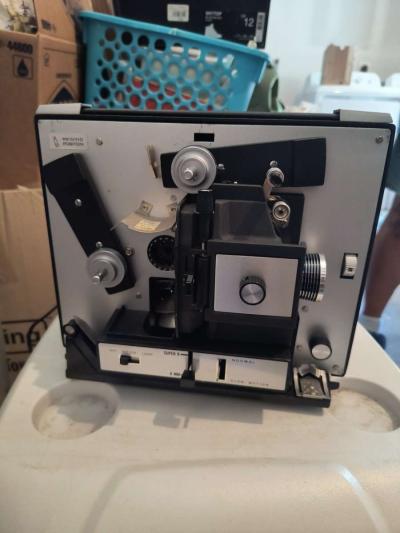 Old  Unused Projector - Thumbnail 3