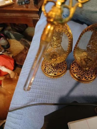 Vintage filigree brass metal ormolu rose Vanity Perfumes - Thumbnail 2