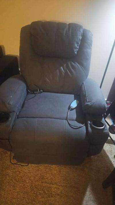 power lift Reclining heated massage chair with remote contro