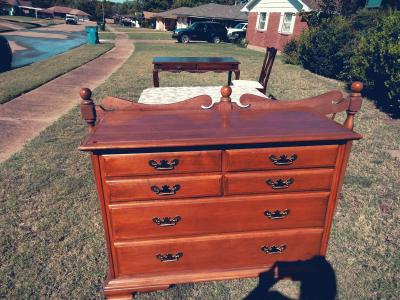 matching bedroom set - Thumbnail 2