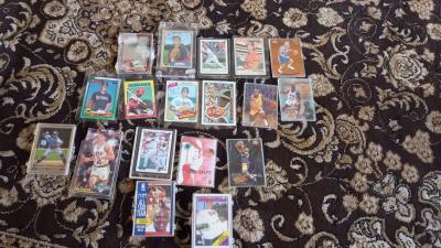 Basketball and Football Collectors Cards - Thumbnail 3