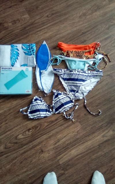 summer swim womans - Thumbnail 2