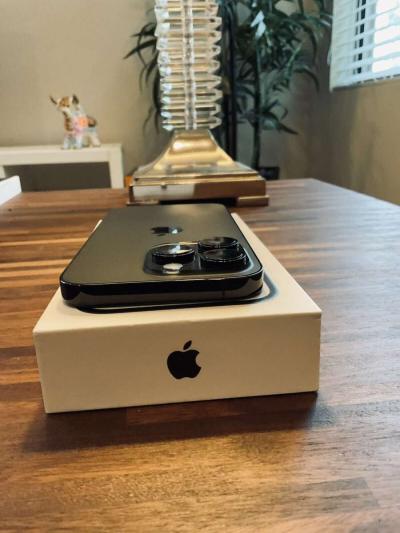Apple iPhone 14 Pro  256GB  Space Black - Thumbnail 4