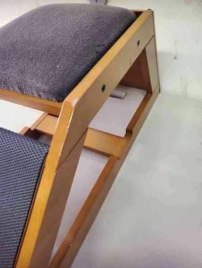 Shoe Fitting Stool  Light Colored Wood  Retail Boutique  RR - Thumbnail 3