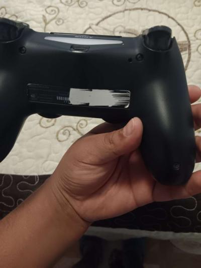 Ps4 good condition - Thumbnail 6