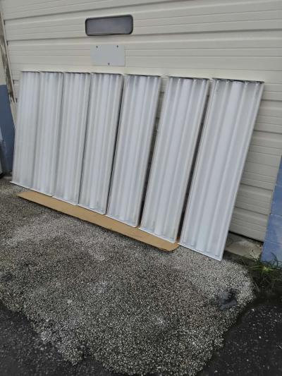 Nice White Commercial Lighting Uints 54 X 14 Like New - Thumbnail 3