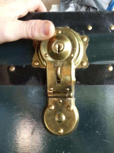 1920s Vacationer Trunk - Thumbnail 2