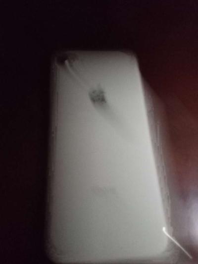 I phone 8 - Thumbnail 2