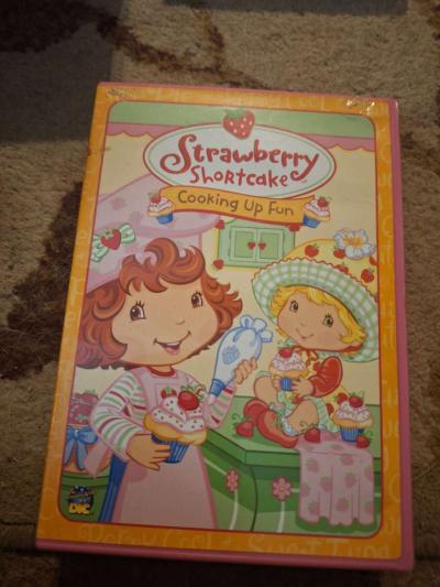 STRAWBERRY SHORTCAKE DVD - Thumbnail 5
